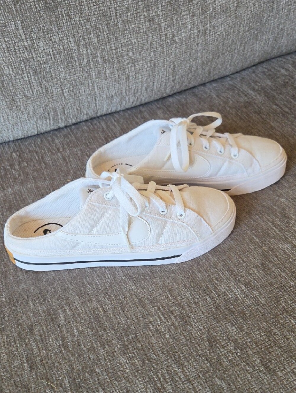 Nike White Canvas Mule Sneakers - Picture 3 of 8
